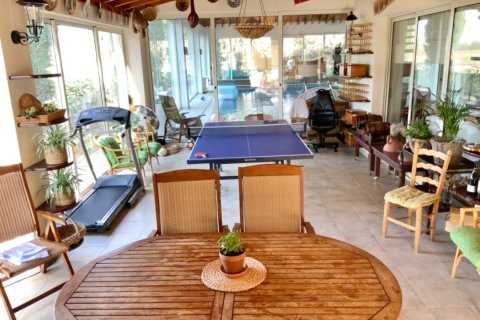 4 dormitorios Villa en Latsia, Nicosia,  No. 55706 11