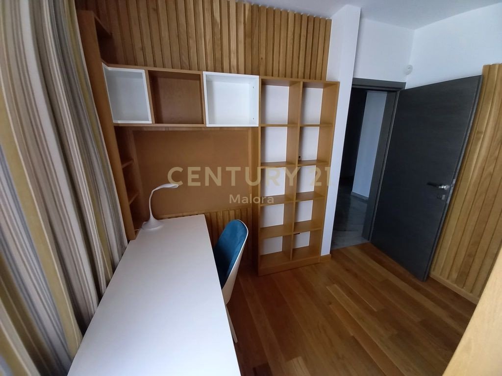 5 bedrooms Penthouse in Germasogeia, Limassol, Cyprus No. 55711