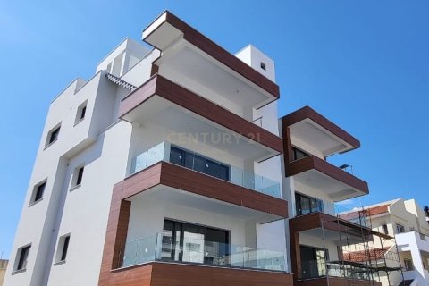 2 bedrooms Apartment in Mesa Geitonia, Limassol, Cyprus No. 57846