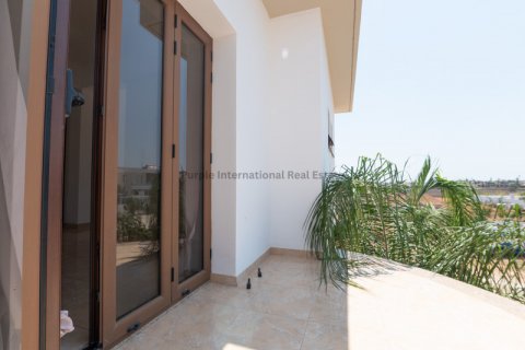 4 bedrooms Villa in Frenaros, Ammochostos, Cyprus No. 37620 27