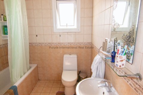3 bedrooms Villa in Frenaros, Ammochostos, Cyprus No. 37621 17