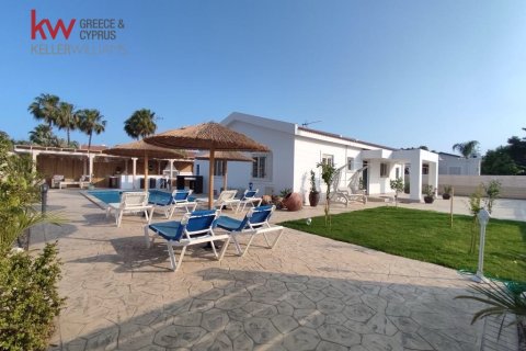 3 bedrooms Bungalow in Meneou, Larnaka,  No. 50012