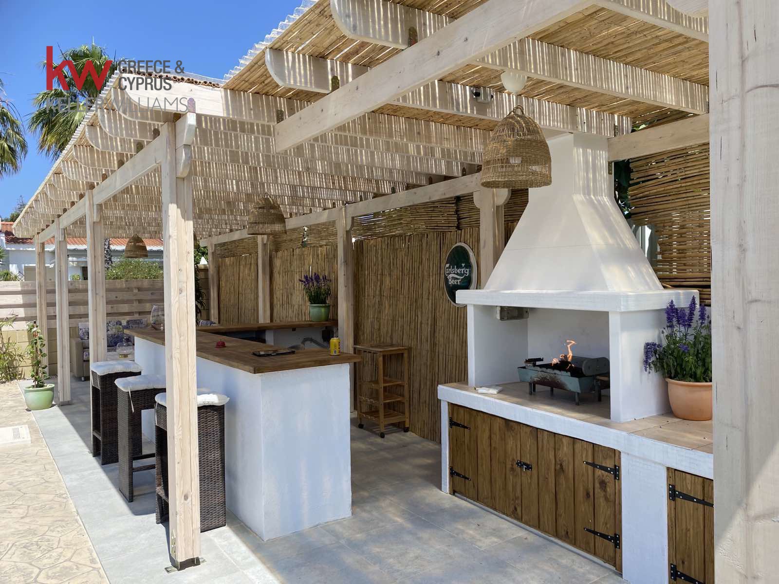 3 bedrooms Bungalow in Meneou, Larnaka, Cyprus No. 50012