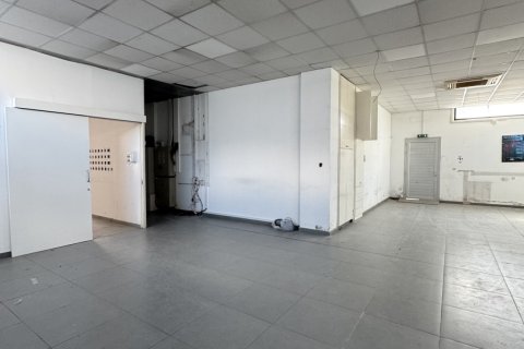 240m2 Shop in Nicosia,  No. 40628 2