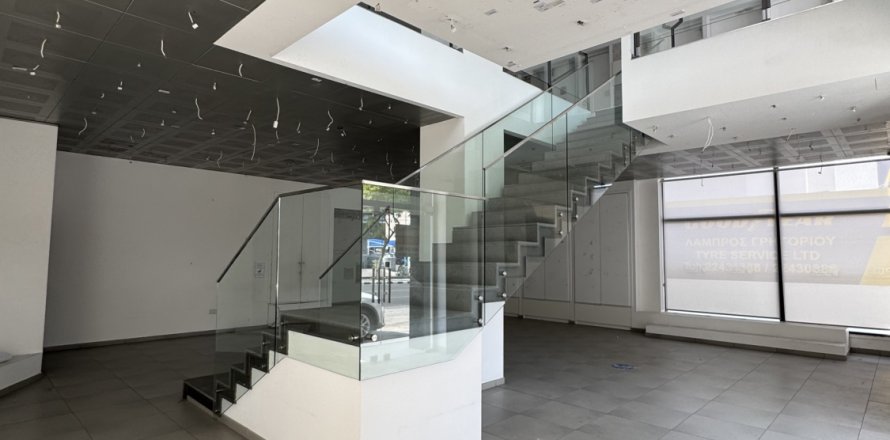 240m2 Shop in Nicosia,  No. 40628