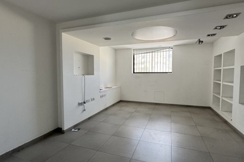 240m2 Shop in Nicosia,  No. 40628 7