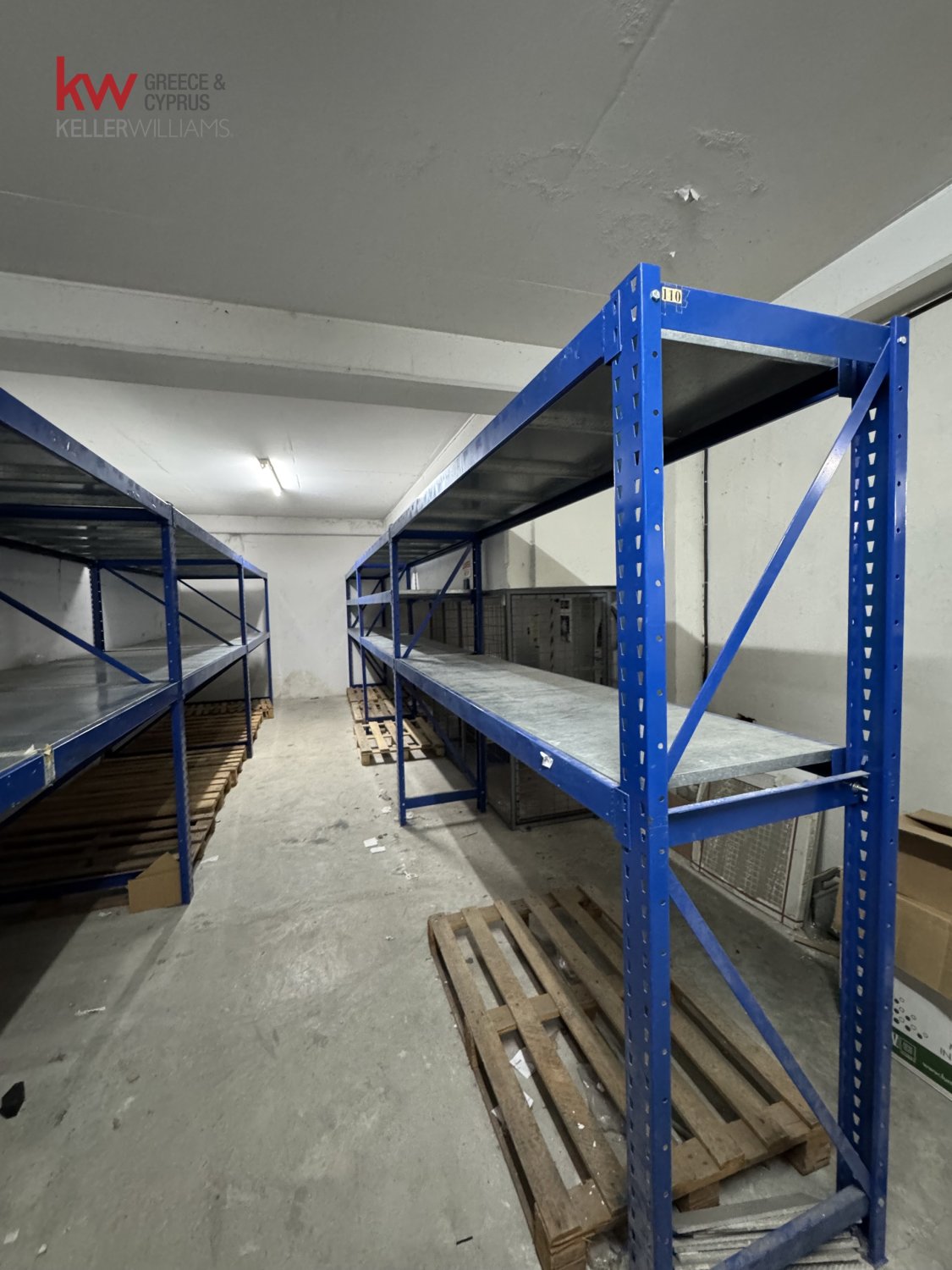240m2 Shop in Nicosia, Cyprus No. 40628