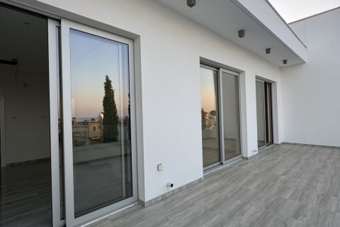 5 bedrooms Villa in Paralimni, Ammochostos,  No. 40629 22