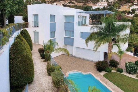 3 chambres Villa à Pegeia, Paphos, Chypre No. 28452