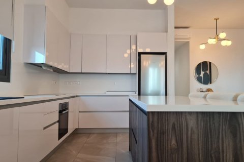 3 bedrooms Penthouse in Limassol,  No. 45047 3