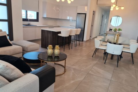 3 bedrooms Penthouse in Limassol,  No. 45047