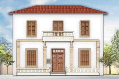 240m2 Local comercial en Larnaca, Larnaka,  No. 55772 2