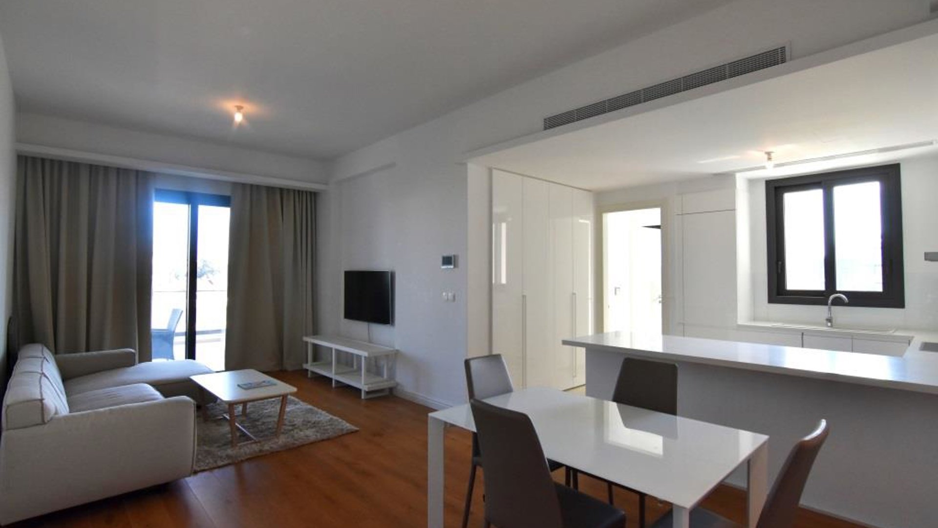 2 bedrooms Apartment in Papas, Limassol, Cyprus No. 28135