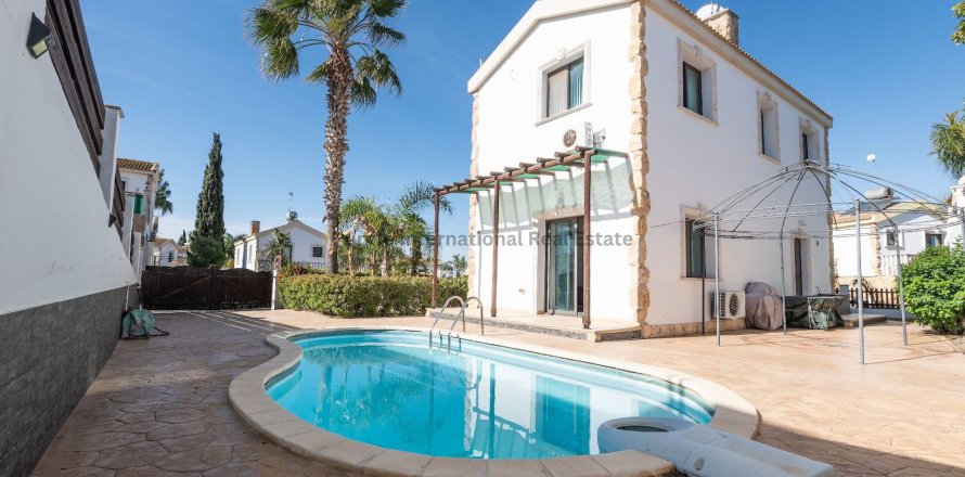 2 chambres Villa à Frenaros, Ammochostos,  No. 51184