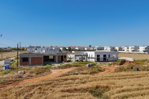 2 bedrooms Bungalow in Frenaros, Ammochostos,  No. 51180 10