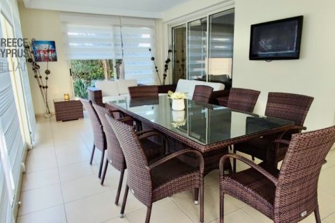 5 bedrooms Townhouse in Pyla, Larnaka,  No. 39573 8