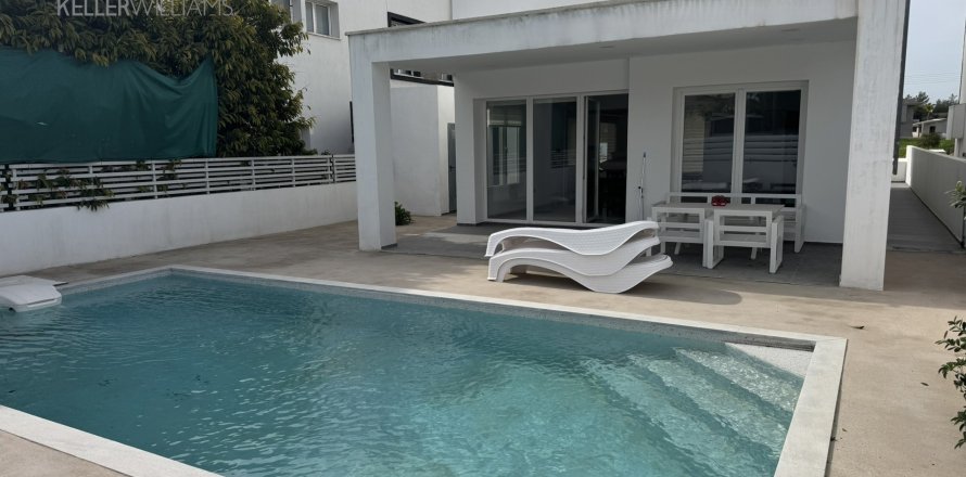 4 bedrooms Townhouse in Alethriko, Larnaka,  No. 39570