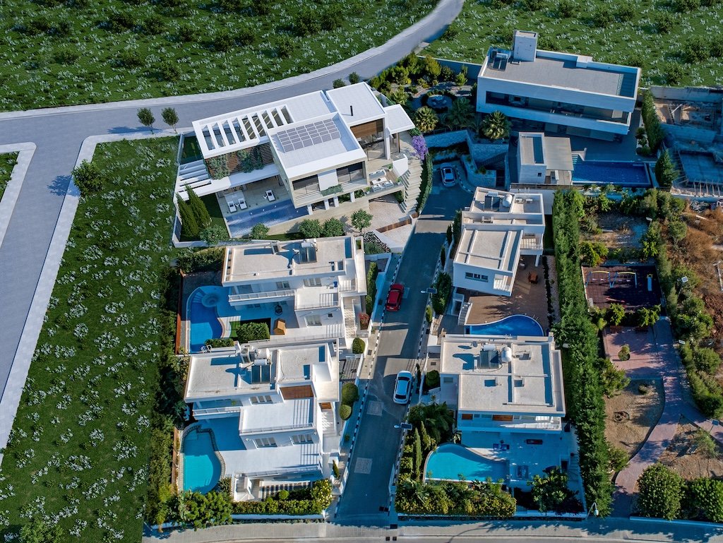4 bedrooms Villa in Limassol, Cyprus No. 35661
