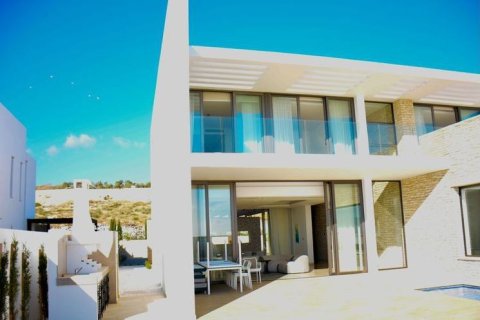 5 dormitorios Villa en Agios Georgios, Limassol,  No. 50267 11