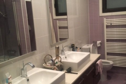 Вилла с 8 спальнями в Ларнака,  № 38577 8