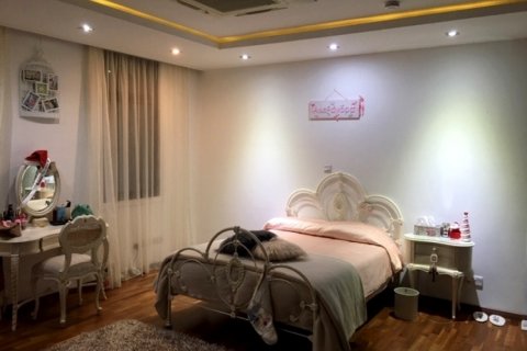 Вилла с 8 спальнями в Ларнака,  № 38577 2