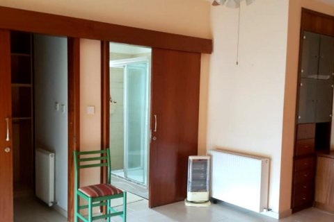 Вилла с 4 спальнями в Лимассол, Лимасол, № 38576 6