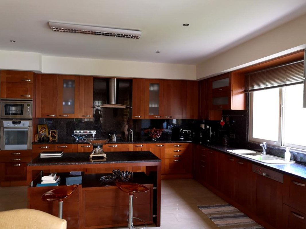 6 chambres Villa à Paphos, Chypre No. 38574
