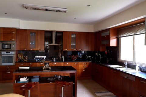 6 bedrooms Villa in Paphos,  No. 38574 5