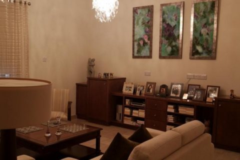 6 bedrooms Villa in Paphos,  No. 38574 6