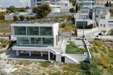 5 bedrooms Villa in Geroskípou, Paphos,  No. 45290 16