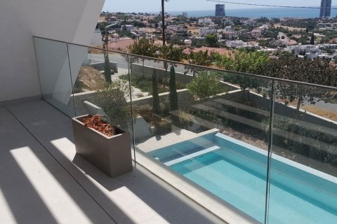 Вилла с 3 спальнями в Мутайяка, Лимасол,  № 37878 4