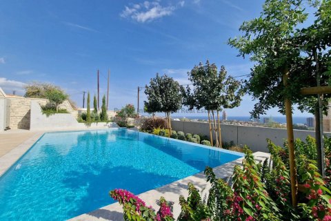 3 bedrooms Villa in Mouttagiaka, Limassol,  No. 37875 3