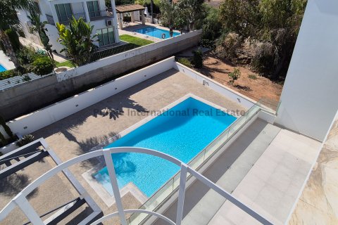 5 bedrooms Villa in Protaras, Ammochostos,  No. 37879 26