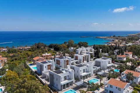 5 bedrooms Villa in Protaras, Ammochostos,  No. 37879