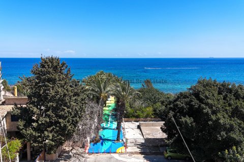 5 bedrooms Villa in Protaras, Ammochostos,  No. 37879 10