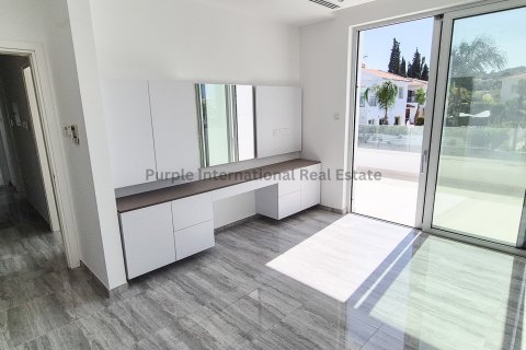 5 bedrooms Villa in Protaras, Ammochostos,  No. 37879 9