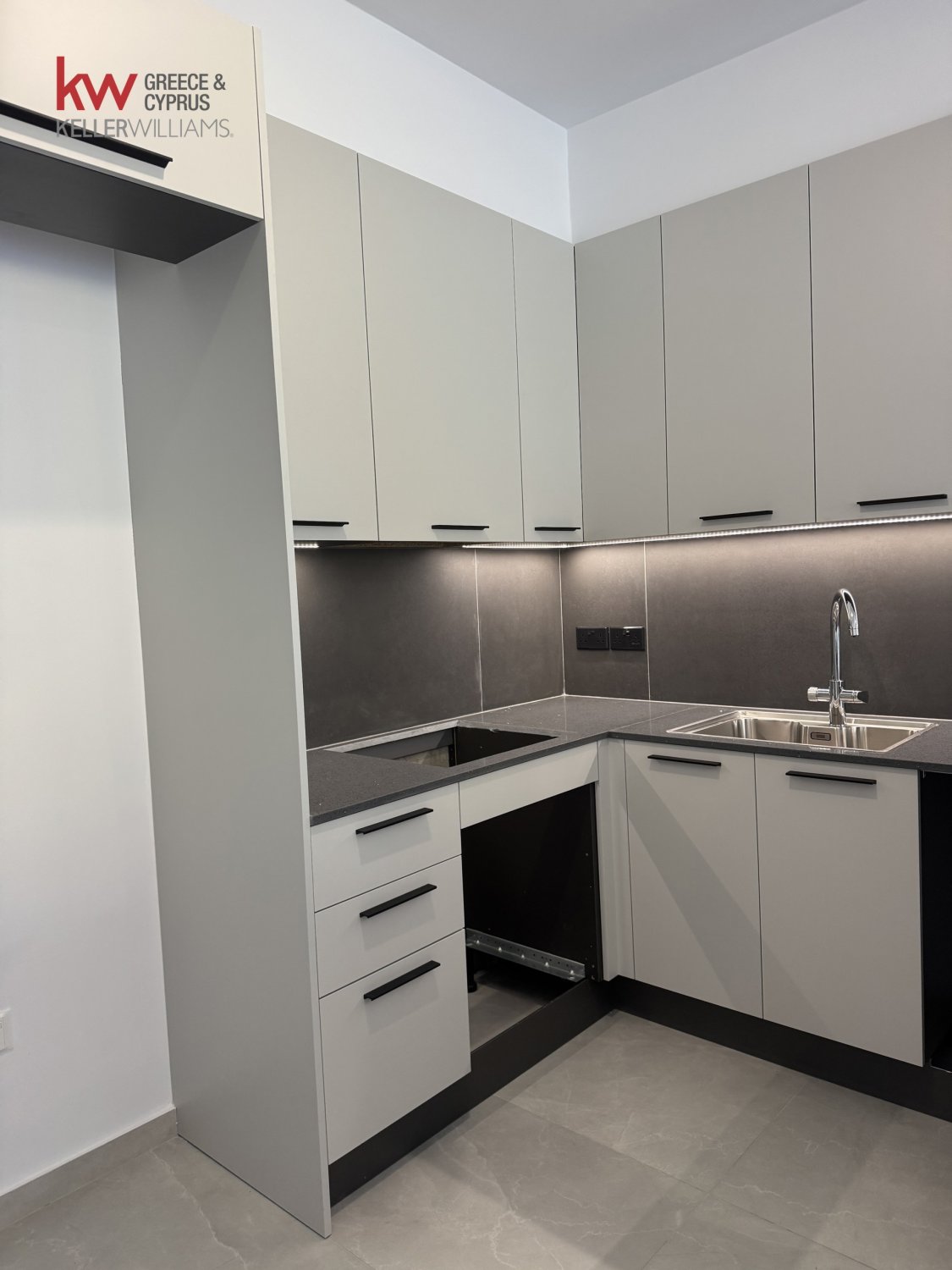 2 chambres Appartement à Larnaka, Chypre No. 40432
