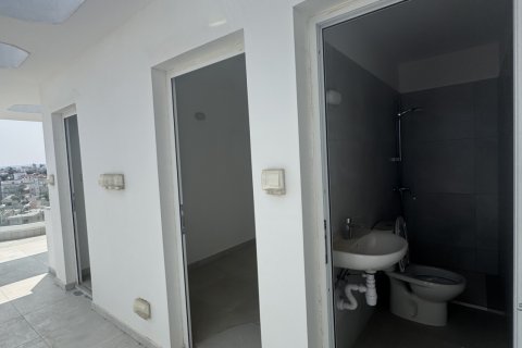 3 bedrooms Apartment in Larnaca, Larnaka,  No. 40432 14