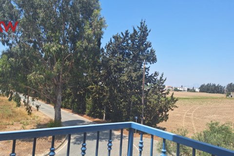 4 bedrooms Townhouse in Meneou, Larnaka,  No. 40431 3