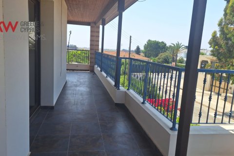 4 bedrooms Townhouse in Meneou, Larnaka,  No. 40431 6