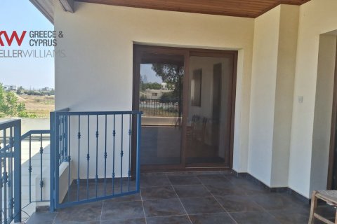 4 bedrooms Townhouse in Meneou, Larnaka,  No. 40431 2