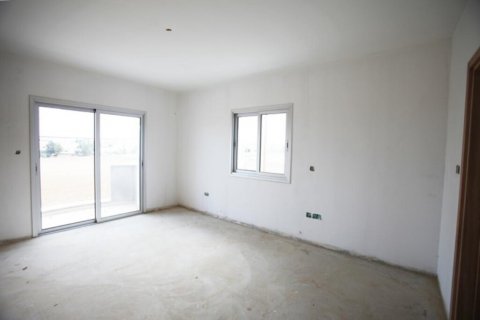 Вилла с 4 спальнями в Никосия, № 38906 11