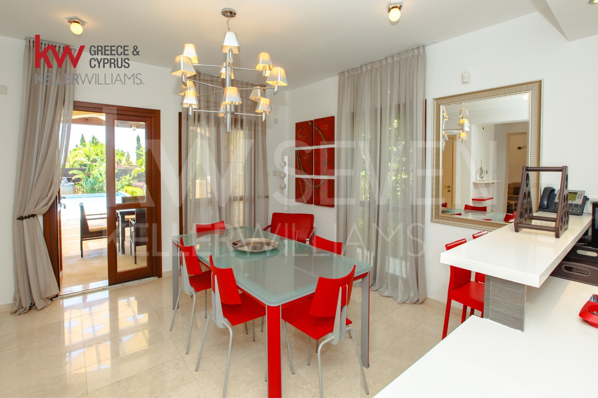 3 bedrooms Villa in Kouklia, Paphos, Cyprus No. 40224