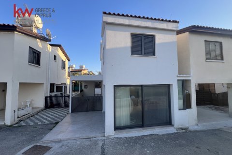 2 bedrooms Townhouse in Meneou, Larnaka,  No. 40220 18