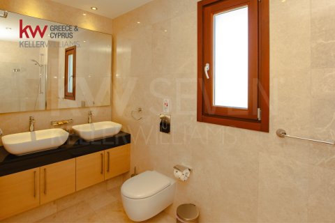 3 bedrooms Villa in Kouklia, Paphos,  No. 40223 17