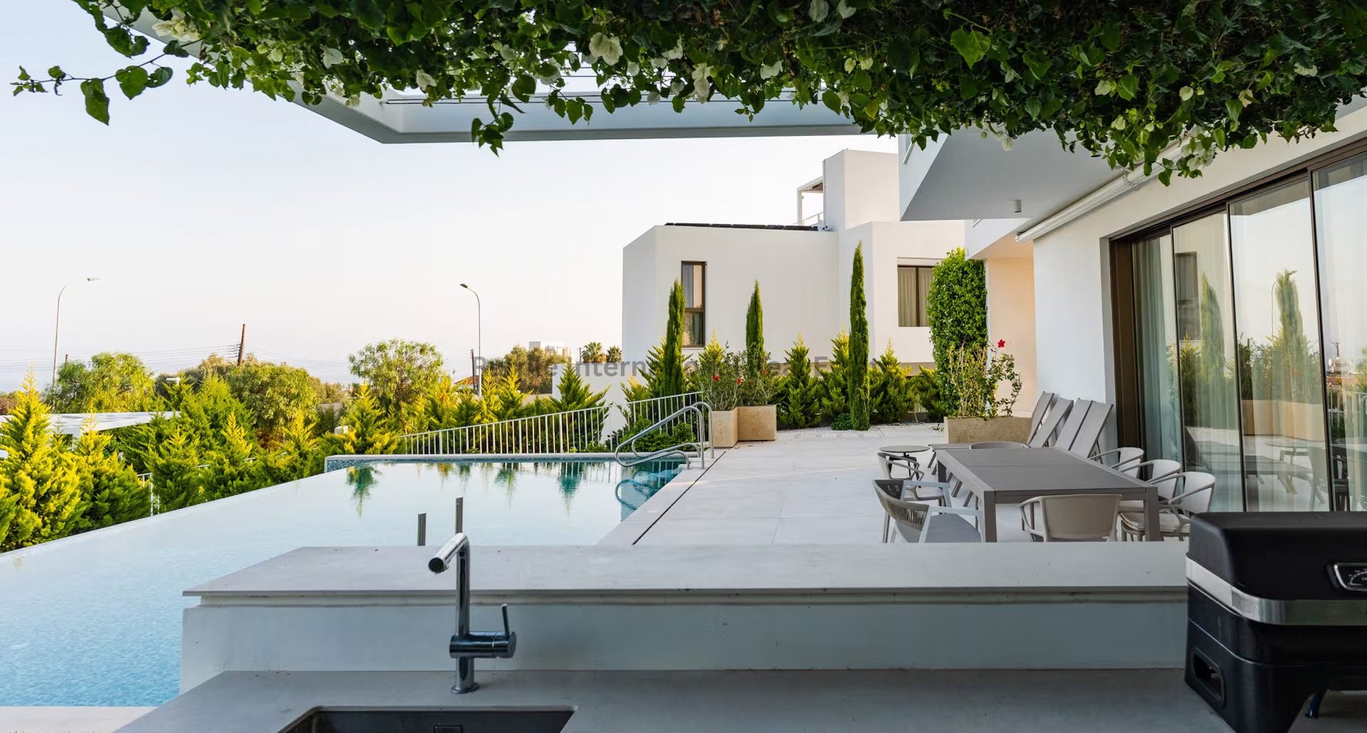 5 dormitorios Villa en Pegeia, Paphos, Chipre No. 53108