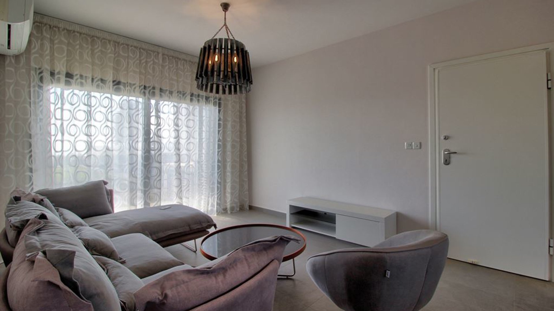 3 bedrooms Apartment in Mouttagiaka, Limassol, Cyprus No. 25811