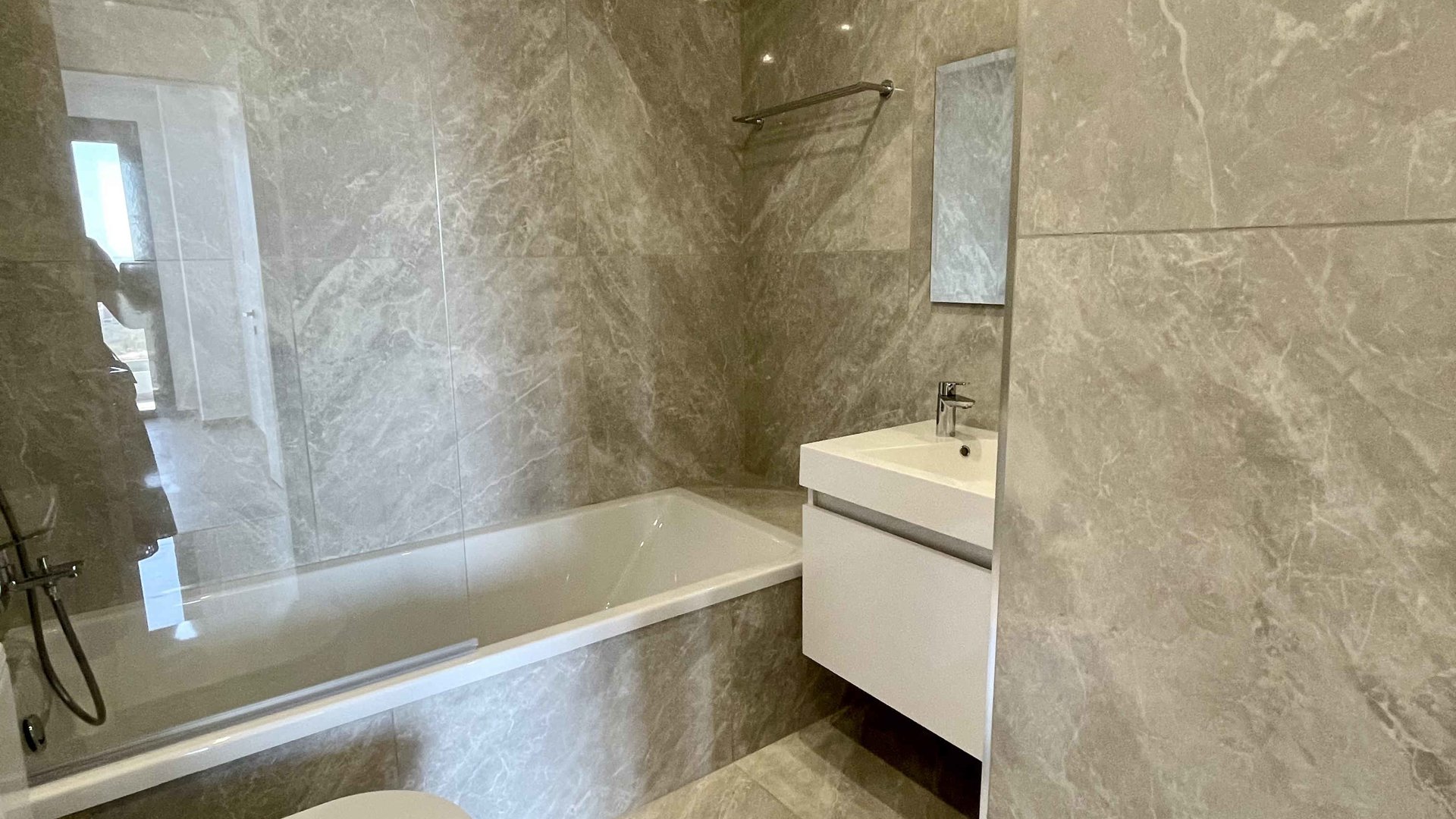 3 chambres Appartement à Mouttagiaka, Limassol, Chypre No. 25809