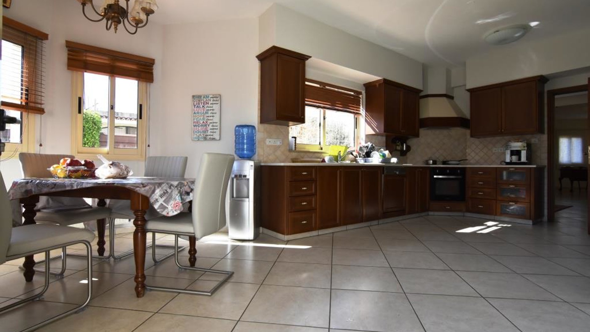 4 bedrooms Villa in Limassol, Cyprus No. 25807