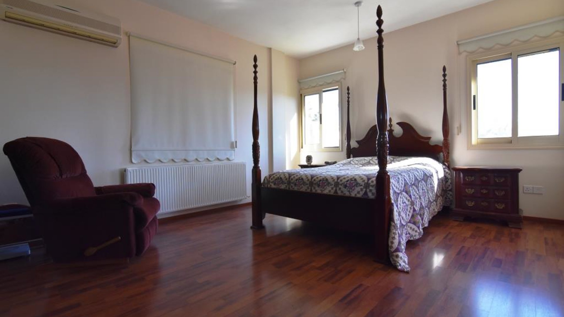 4 bedrooms Villa in Limassol, Cyprus No. 25807